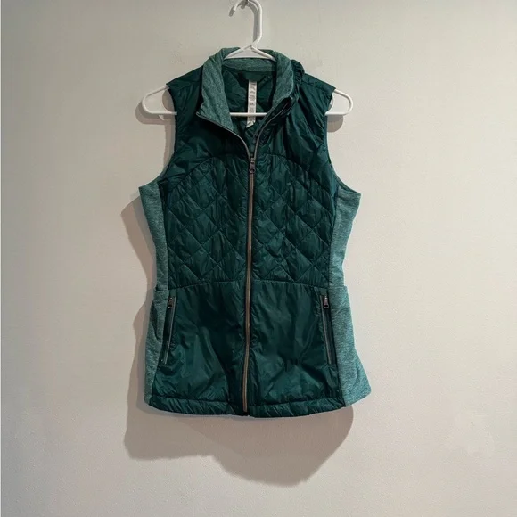 Lululemon Down For The Run Goose Down Puffer Vest Forage Size 8 - Picture 5 of 7